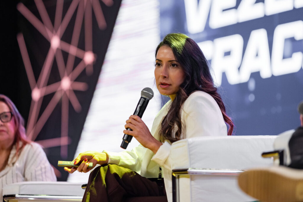 JACKELINE ALMEIDA - EMBRATUR (2)